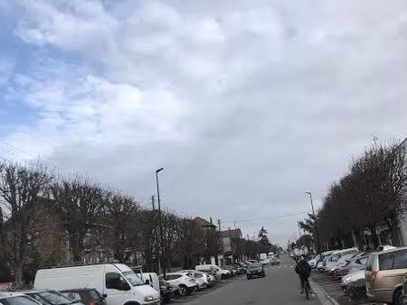 boutique 184 m² livry gargan