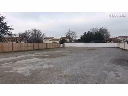 a louer (5 mois gratuits) ou à vendre - entrepôt : 566 m² à 2 670 m² pour btp  logistique 