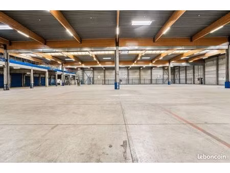 local industriel 5 023 m²