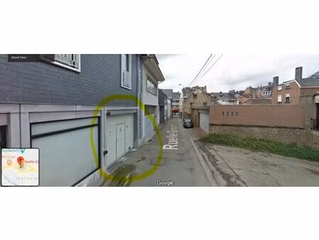 emplacement de parking intérieure à louer!