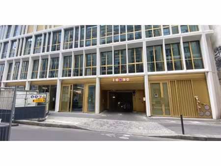 place de parking 29/31 rue du sentier 75 002