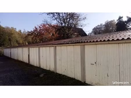garage de 17m² à louer