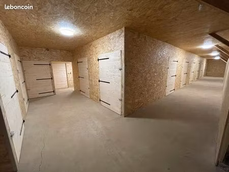 box de stockage à louer