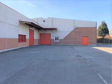 vente local d'activités courcelles les lens 2 052 m²