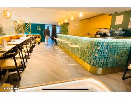 bail à céder local 255 m2 au centre ville d'herblay