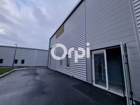 location local commercial 1 pièces 195m2 la jarne 17220 - 1755 € - surface privée
