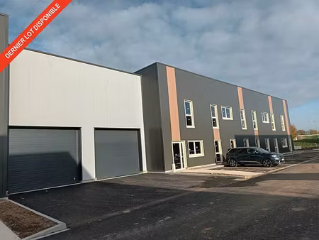 location local d'activités montivilliers 885 m²