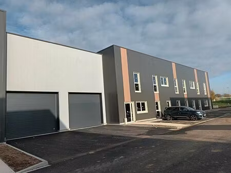 location local d'activités montivilliers 1 115 m²