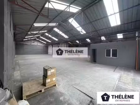 location local commercial redessan 30129 - - surface privée