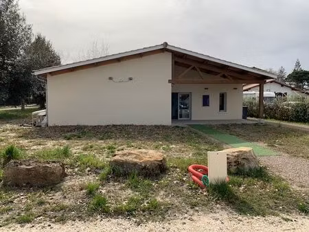 saint-symphorien  local professionnel d'environ 160 m²