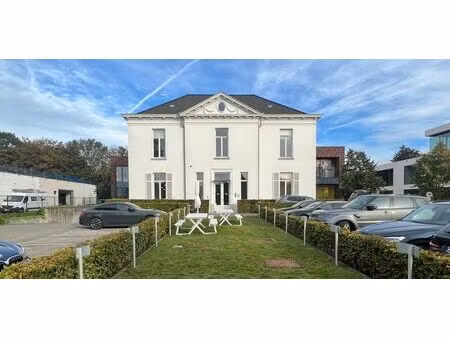 commercieel te huur in sint-martens-latem