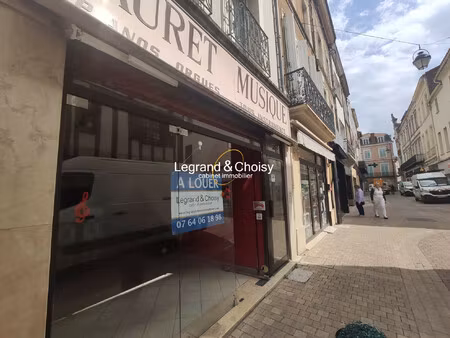 local commercial avec remise