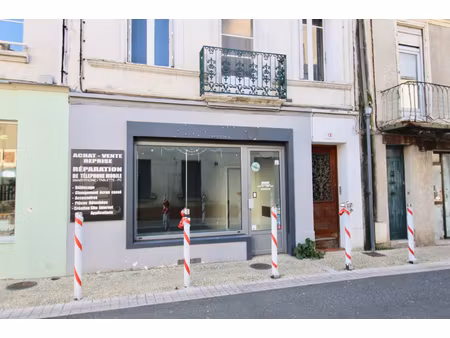 villeneuve sur lot  local commercial ou professionnel d'environ 27 m² situé centre ville p