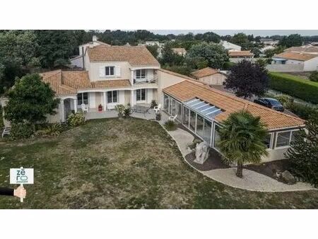 maison de prestige de 233 m2 en vente châteauneuf  france
