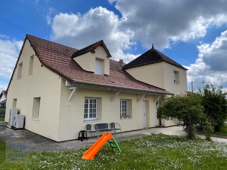 crissey - belle maison familiale d'environ 210 m2