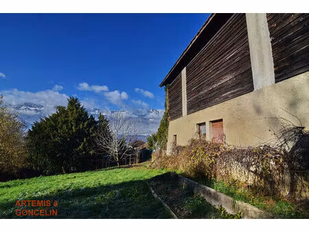 grange à rénover le cheylas / 938 m2