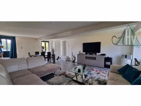 longère en pierre rénovée - 204 m2 - rouilly