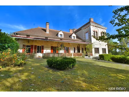 vente maison 17 pièces 470 m² à saint-laurent-des-hommes (24400)  684 500 €