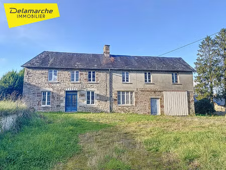 a vendre maison située en campagne  à percy