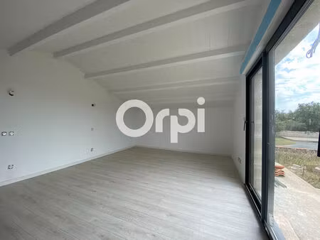 vente maison 5 pièces 121m2 saint-froult 17780 - 211000 € - surface privée