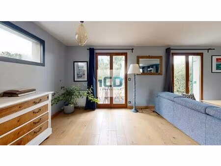 charmante maison individuelle t5 à 15 min du centre de nantes dans un quartier calme