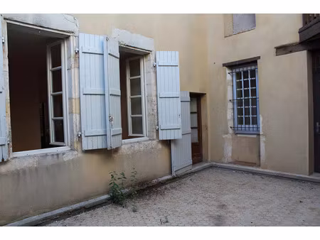vente maison 22 pièces 371m2 saint-sever (40500) - 395000 € - surface privée