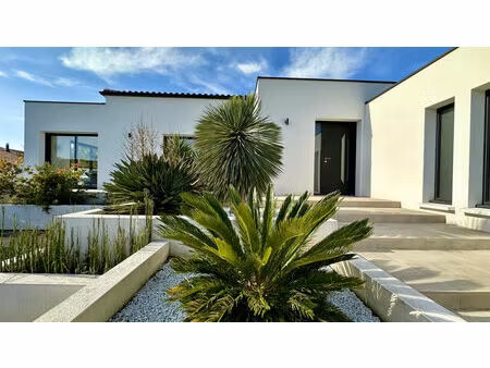 vente maison 7 pièces 193m2 vaux-sur-mer (17640) - 1095000 € - surface privée