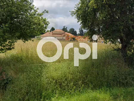 vente terrain 701m2 artigueloutan 64420 - 87000 € - surface privée