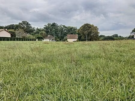 vente terrain garlin 64330 - 36000 € - surface privée