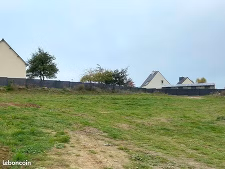 terrain viabilisé - bourg de plaintel - 452 m²