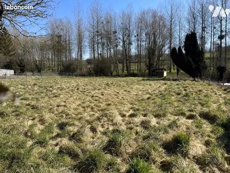 terrain 1381 m² caumont