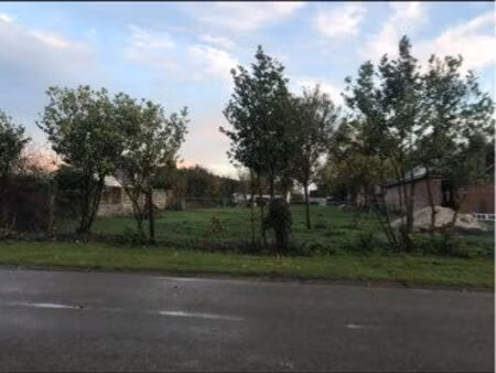 terrain à bâtir 767 m2