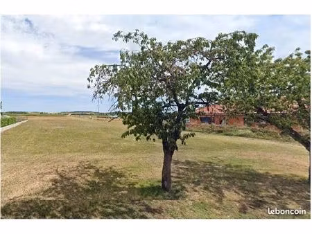 terrain 1500 m² effiat