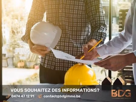 beau terrain à bâtir situé dans un lotissement