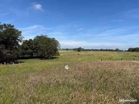 terrain à bâtir viabilisé à routot