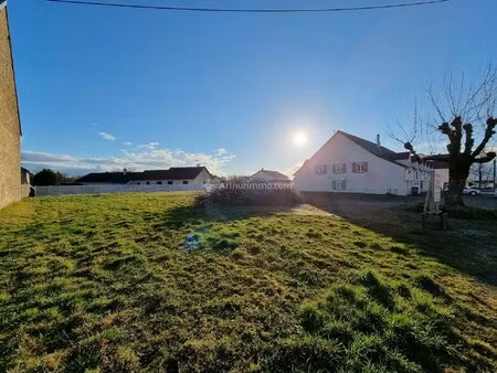 terrain constructible de 1289m2