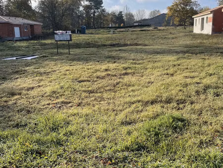vente terrain 674 m² houeillès (47420)