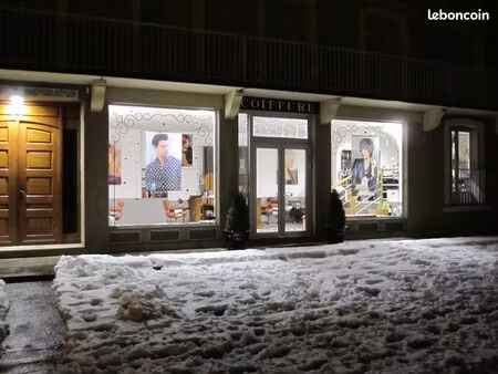 murs tout commerces amenage coiffure a luchon 31