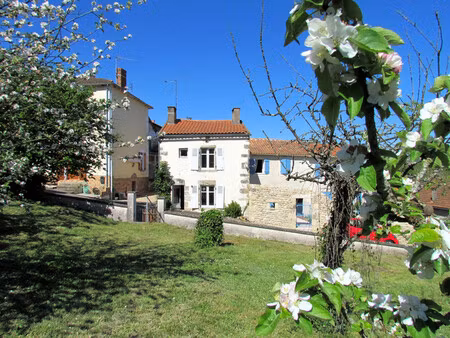 maison à vendre à queaux (86150) - vienne