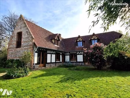 maison 7 pièces 185 m²