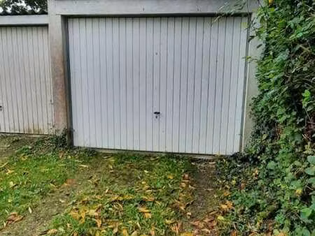 vente garage et parking à marcillé-robert (35240) : à vendre / marcillé-robert