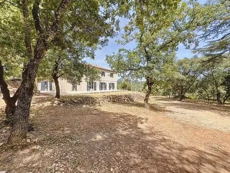 villa de luxe de 4 chambres en vente châteauvert  france