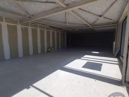 en vente local commercial 165 87 m² – 259 000 € |clisson