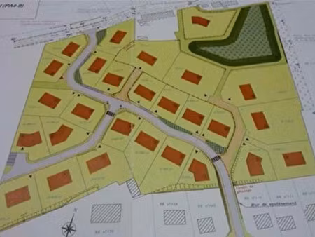 vente terrain à batir 1667 m² à abbeville (80100)  96 000 €