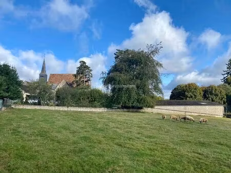 très beau terrain constructible à quelques minutes de bessé sur braye