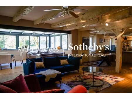 maison de luxe à vendre à lacaze