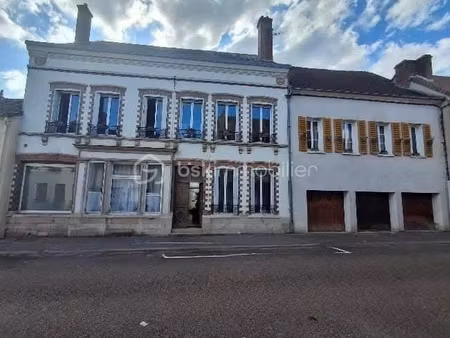 vente maison 8 pièces 250 m² à villeneuve-l'archevêque (89190)  177 000 €
