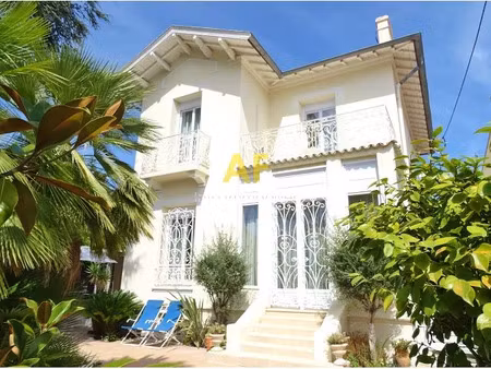 vente maison 4 pièces 120 m² à saint-raphael (83700)  1 099 000 €
