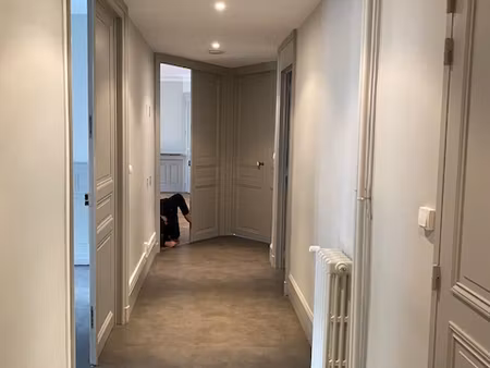 locaux professionnels immeuble 128 m2 professionnel de caractère proche place stanislas