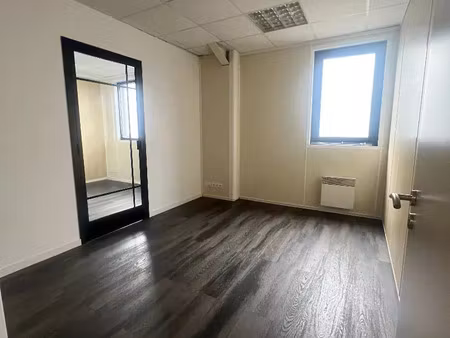 vente bureau 110 m² saint-malo (35400)
